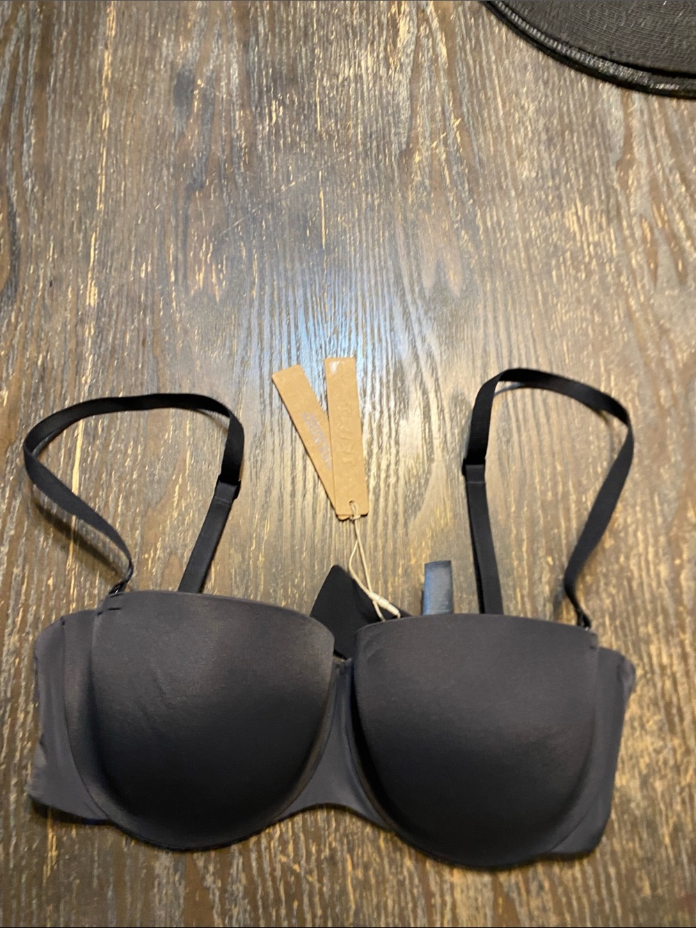 SKIMS Black smooth intimate lightly lined Convertible Strapless Bra 32D NWT